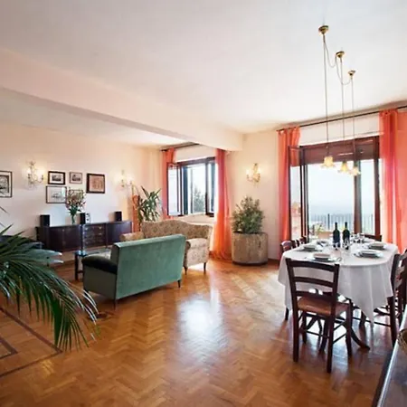Apartment La Terrazza Su - Panoramico